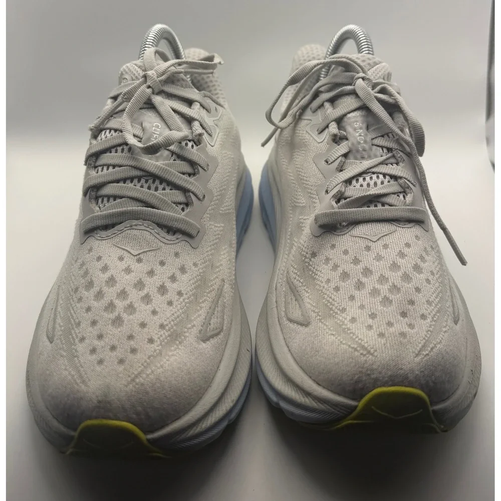Hoka One One Clifton 8 Running Shoes Womens 6 Grey Good Athletic Sneaker